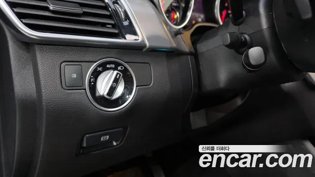 Mercedes-Benz GLE-Class 2018 — фото 12