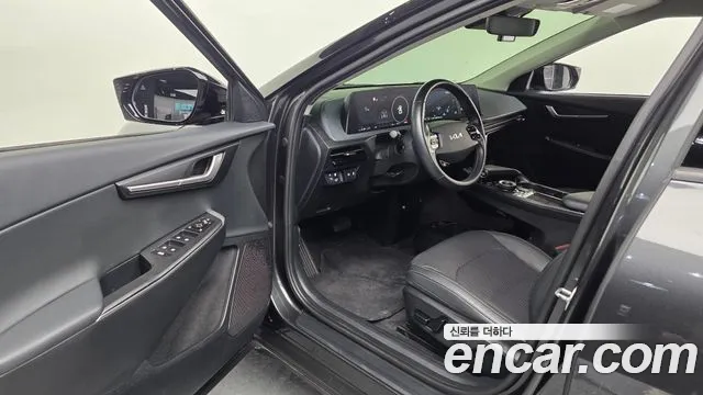 Kia EV6 2022 — фото 13