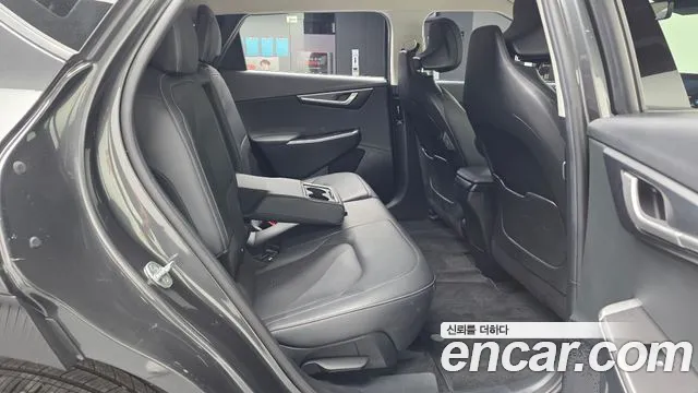 Kia EV6 2022 — фото 16