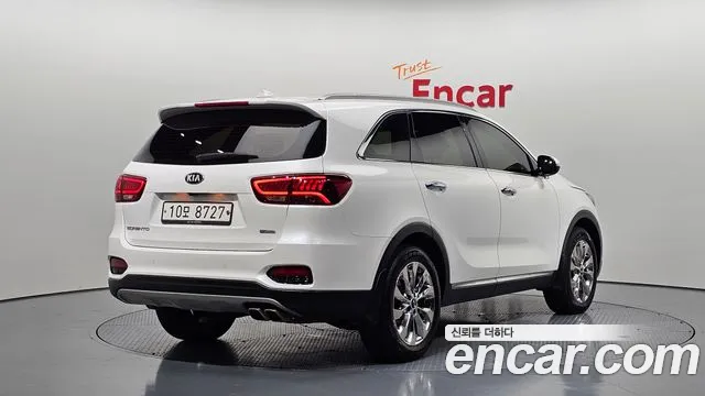 Kia Sorento 2018 — фото 2