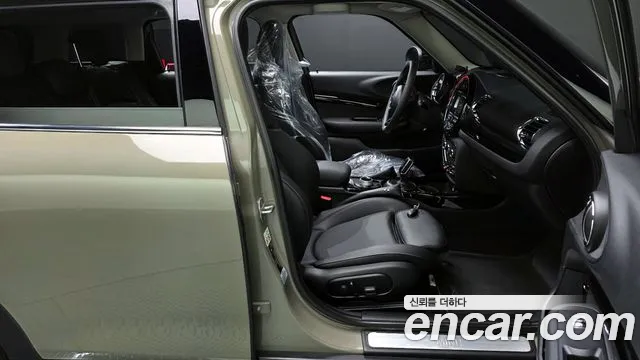 Mini Clubman 2020 — фото 16