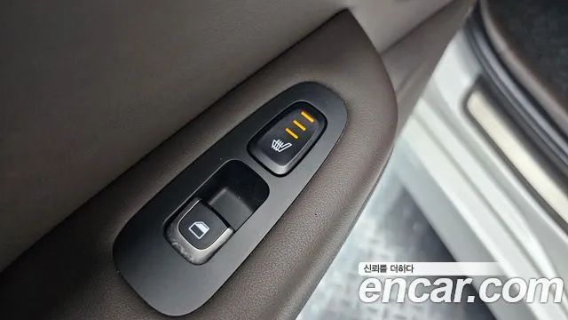 Kia Stinger 2018 — фото 16