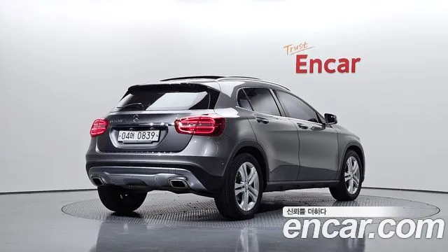 Mercedes-Benz GLA-Class 2016 — фото 2