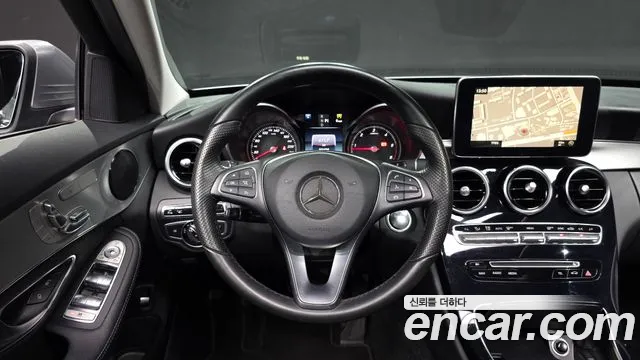 Mercedes-Benz C-Class 2016 — фото 13