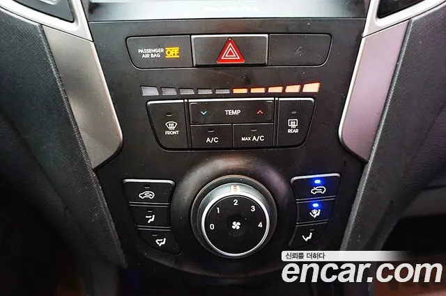 Hyundai Santafe 2016 — фото 12