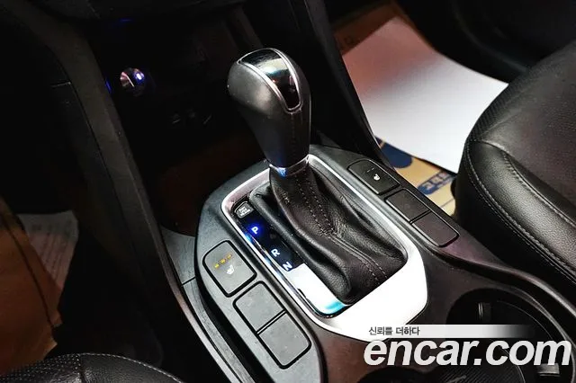 Hyundai Santafe 2016 — фото 13