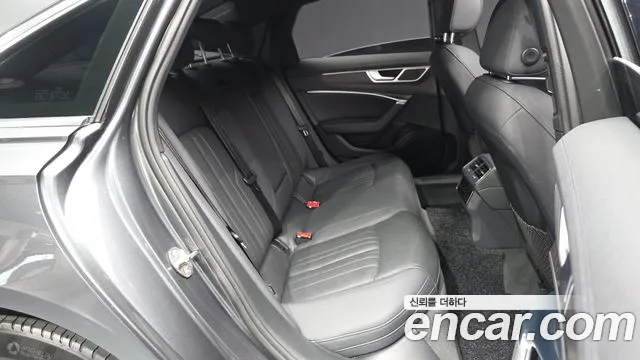 Audi A6 2020 — фото 12