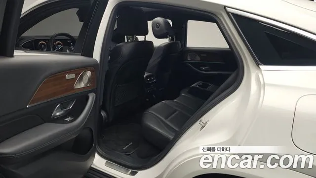 Mercedes-Benz GLE-Class 2022 — фото 16