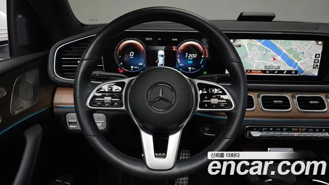 Mercedes-Benz GLE-Class 2022 — фото 17