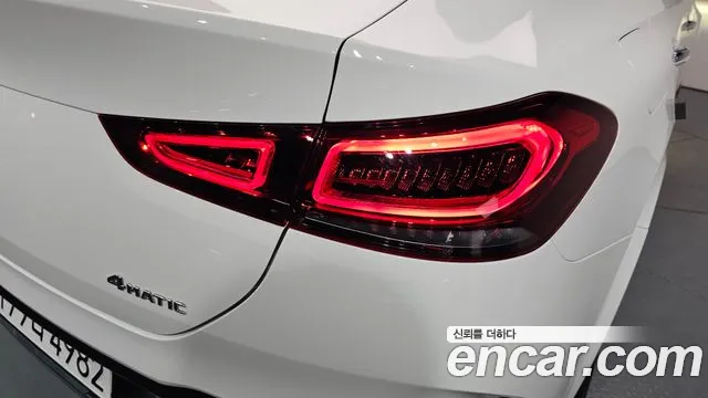 Mercedes-Benz GLE-Class 2022 — фото 8