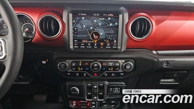 Jeep Gladiator 2023 — фото 12