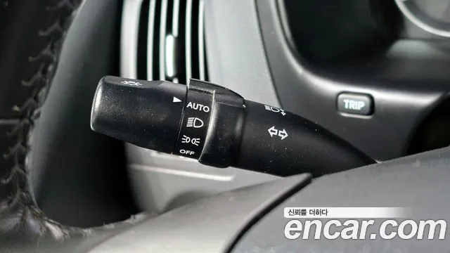 Hyundai Starex 2019 — фото 15