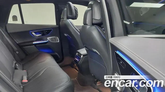 Mercedes-Benz EQE 2025 — фото 10