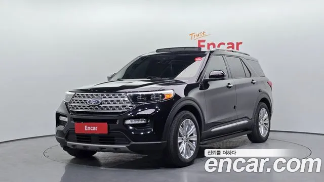 Ford Explorer 2020 — фото 1