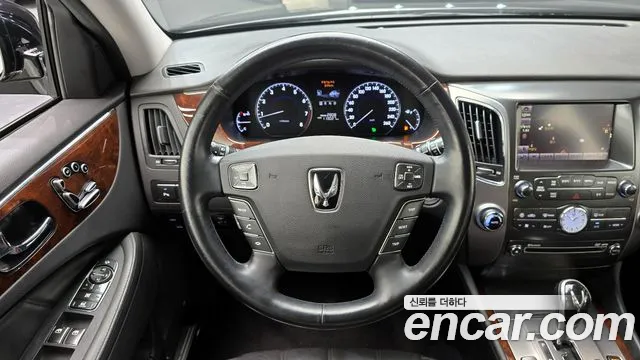 Hyundai Equus 2010 — фото 13