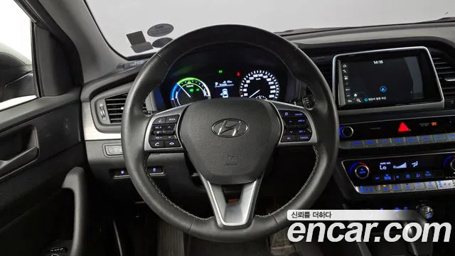 Hyundai Sonata 2019 — фото 18