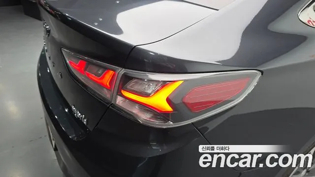 Hyundai Sonata 2019 — фото 8