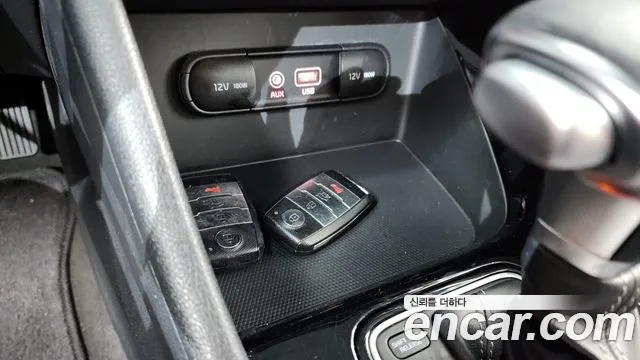 Kia Niro 2017 — фото 18