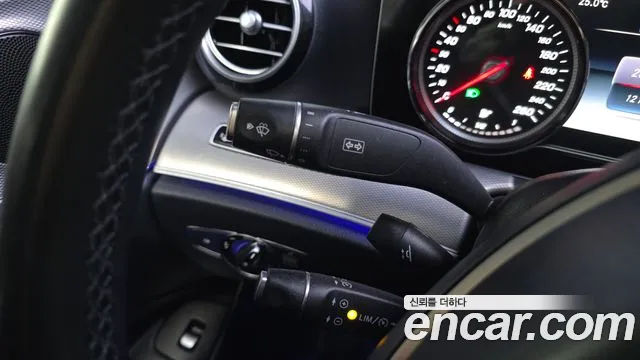 Mercedes-Benz E-Class 2017 — фото 19
