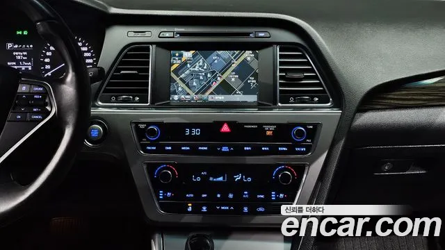 Hyundai Sonata 2016 — фото 15