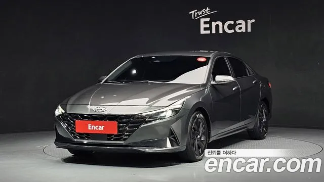 Hyundai AVANTE 2021 — фото 1