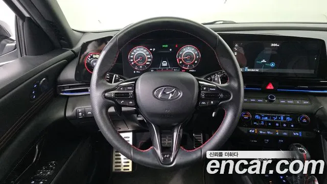 Hyundai AVANTE 2021 — фото 15
