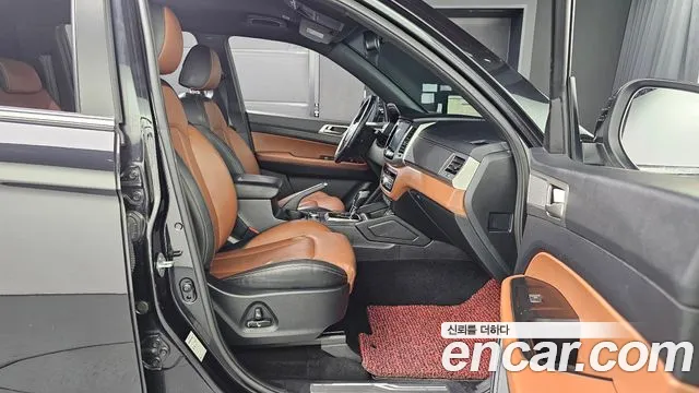 KG_Mobility_Ssangyong Rexton 2018 — фото 12