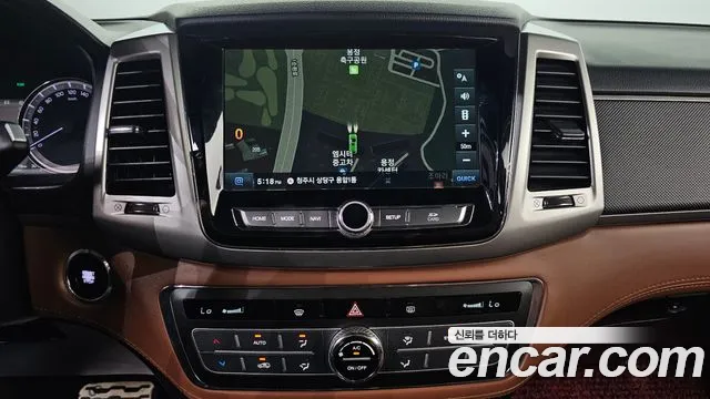 KG_Mobility_Ssangyong Rexton 2018 — фото 15