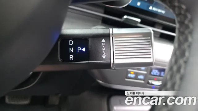 Hyundai Kona 2024 — фото 12