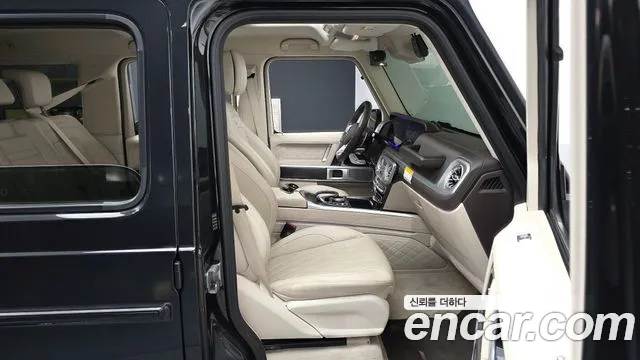 Mercedes-Benz G-Class 2023 — фото 17