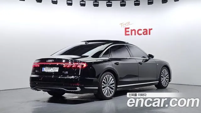 Audi A8 2023 — фото 2