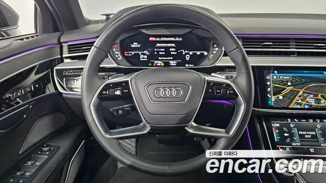 Audi A8 2023 — фото 13