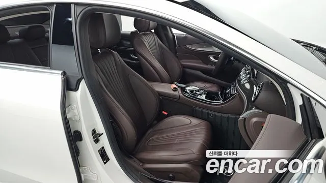 Mercedes-Benz CLS-Class 2019 — фото 17