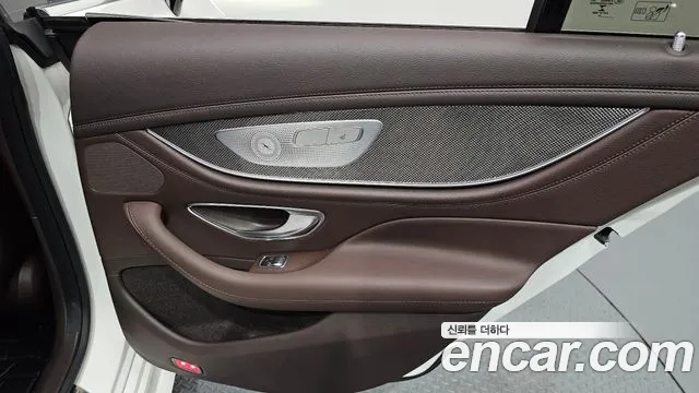 Mercedes-Benz CLS-Class 2019 — фото 15