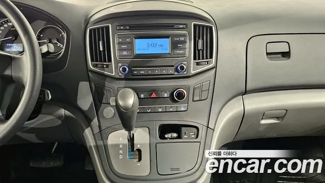Hyundai Starex 2021 — фото 17