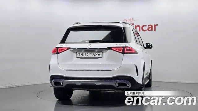 Mercedes-Benz GLE-Class 2020 — фото 4