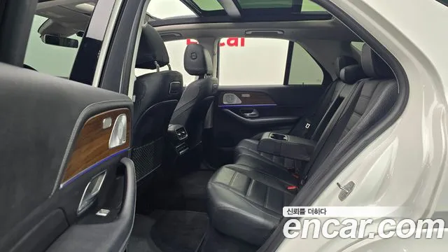 Mercedes-Benz GLE-Class 2020 — фото 12