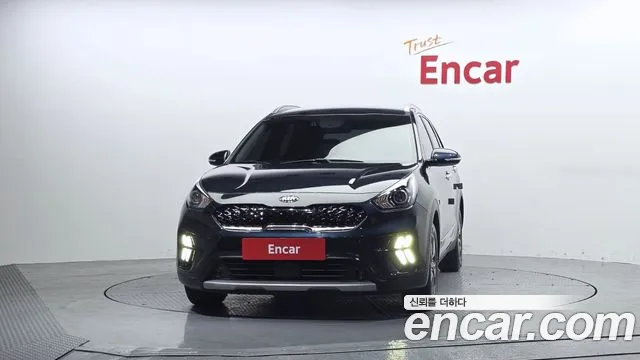 Kia Niro 2021 — фото 3