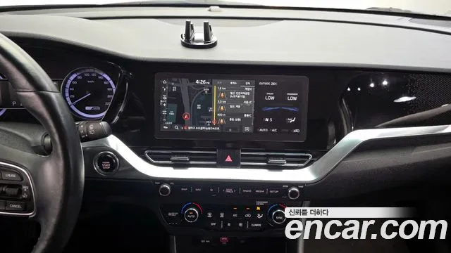 Kia Niro 2021 — фото 14
