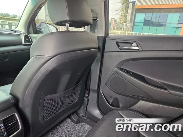 Hyundai Tucson 2019 — фото 12