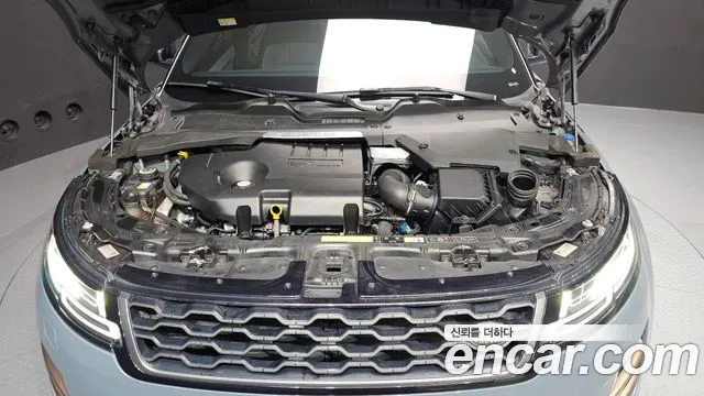 Land Rover Range Rover Evoque 2020 — фото 6