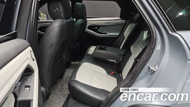 Land Rover Range Rover Evoque 2020 — фото 16