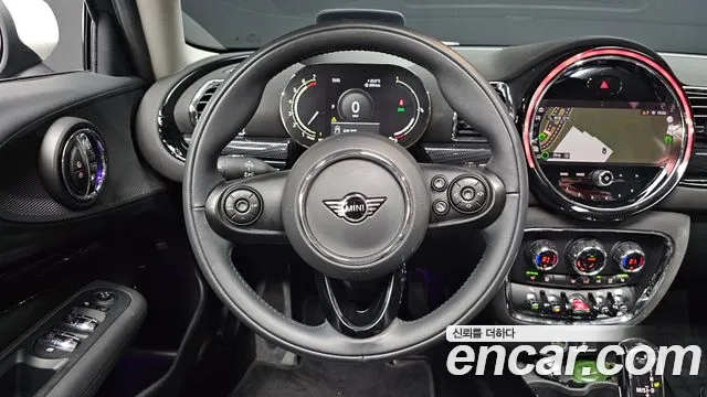 Mini Clubman 2021 — фото 18