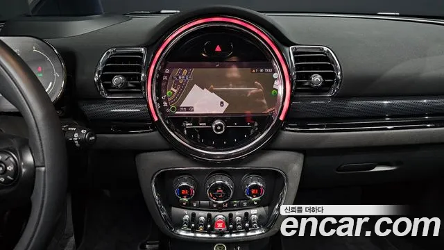Mini Clubman 2021 — фото 19