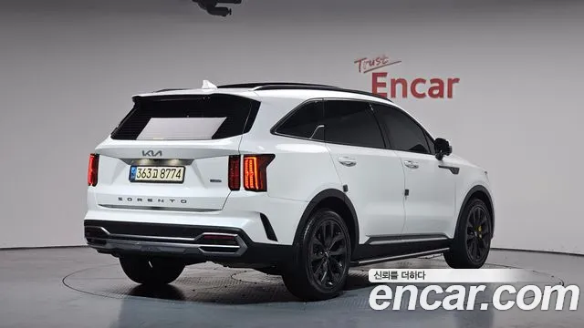 Kia Sorento 2022 — фото 1