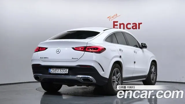 Mercedes-Benz GLE-Class 2022 — фото 2