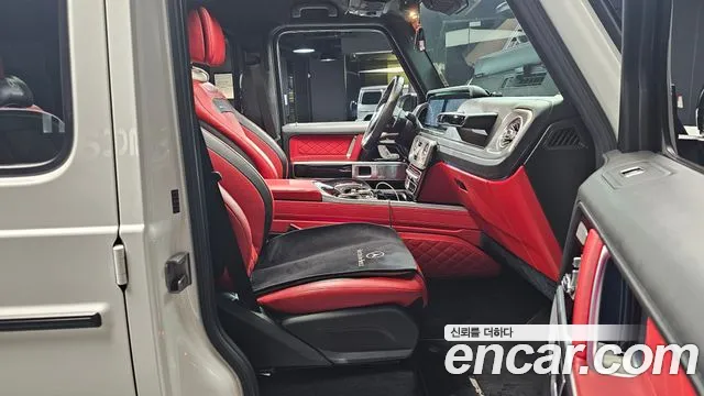 Mercedes-Benz G-Class 2020 — фото 17
