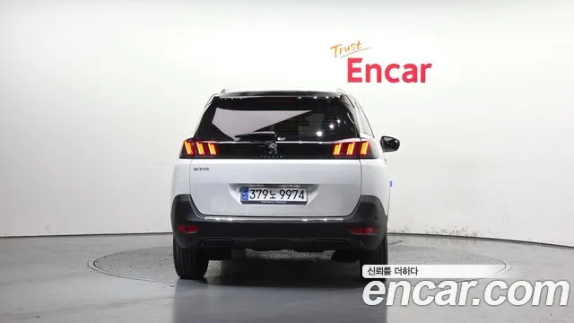 Peugeot 5008 2021 — фото 4