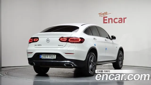 Mercedes-Benz GLC-Class 2021 — фото 2