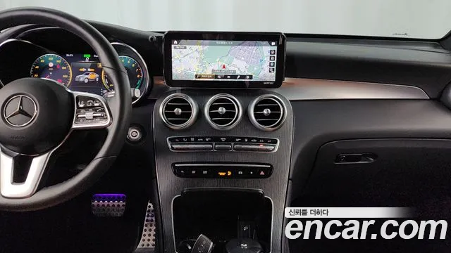 Mercedes-Benz GLC-Class 2021 — фото 20